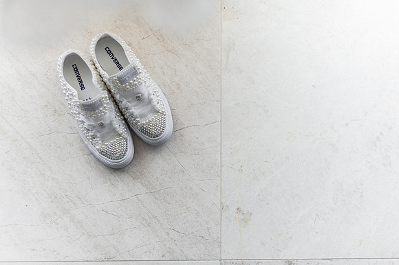 Leah Langley Photography – Florida Wedding Photographer – south Florida wedding photographer – Jacaranda country club wedding - wedding Converse sneakers - wedding shoes